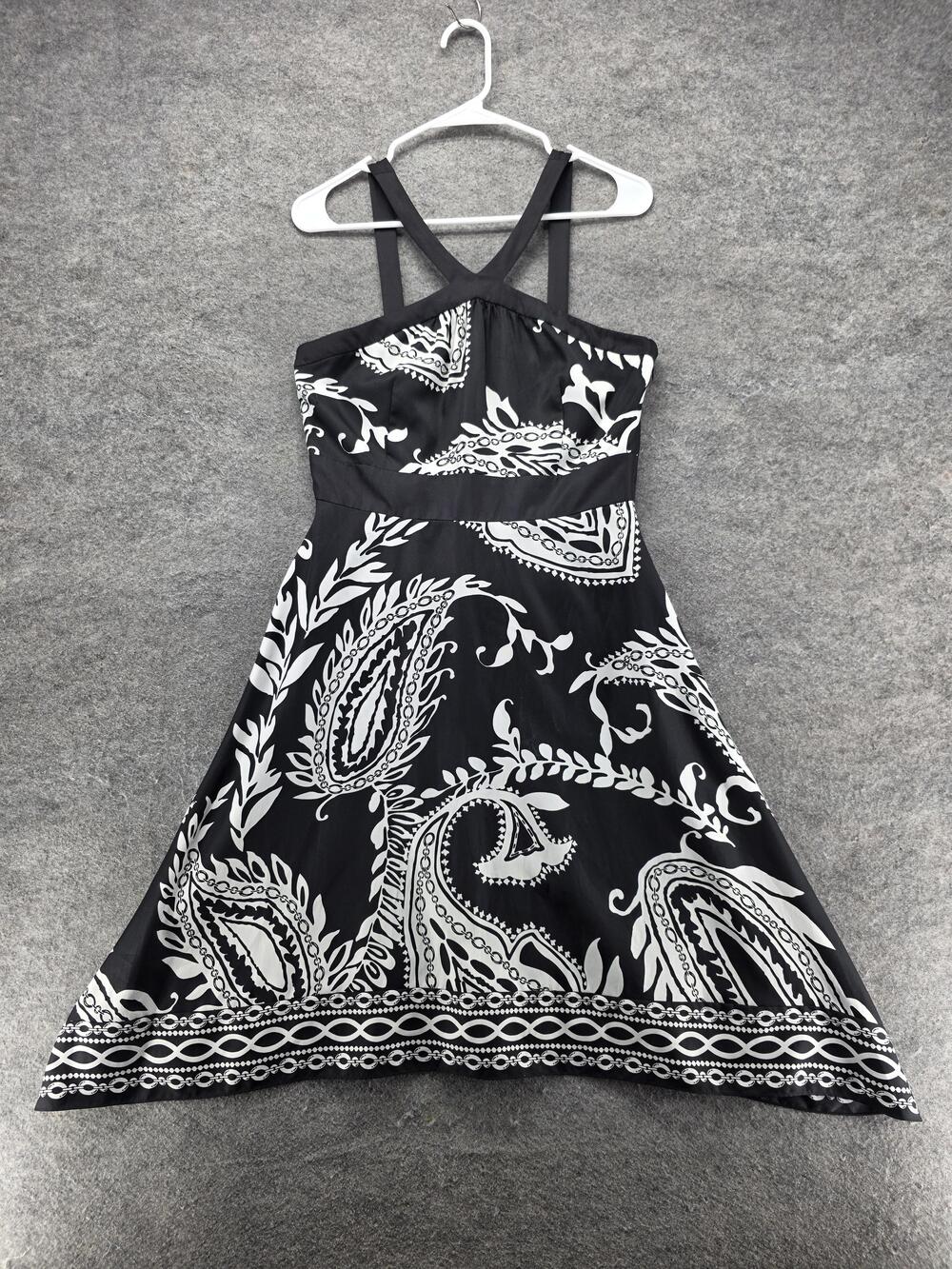 White House Black Market Dress Womens 8 Black Paisley Fit & Flare Sundress